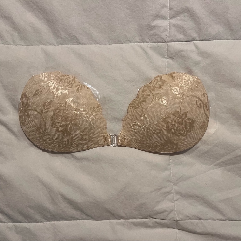 Floral Lace Adhesive Bra in Tan